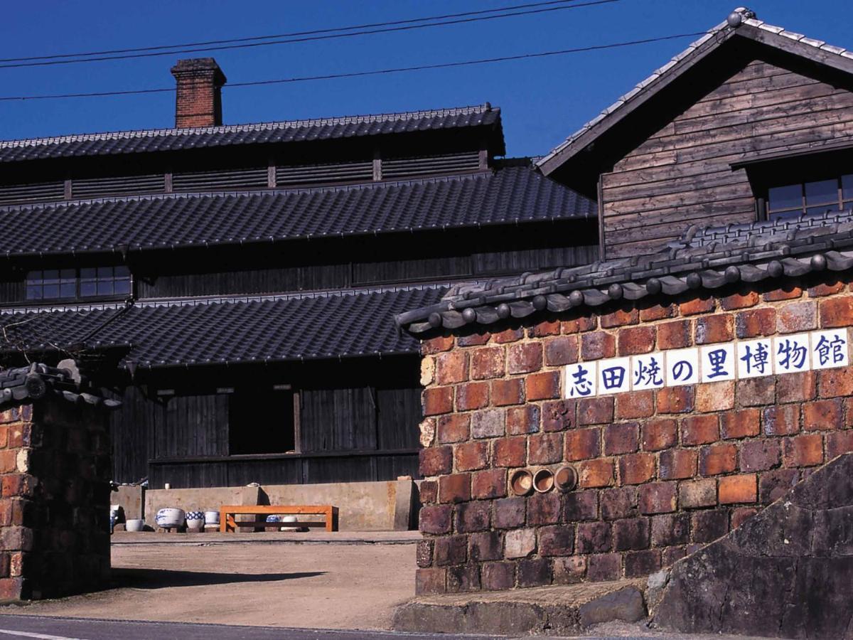 Ooedo Onsen Monogatari Ureshinokan Hotel ภายนอก รูปภาพ