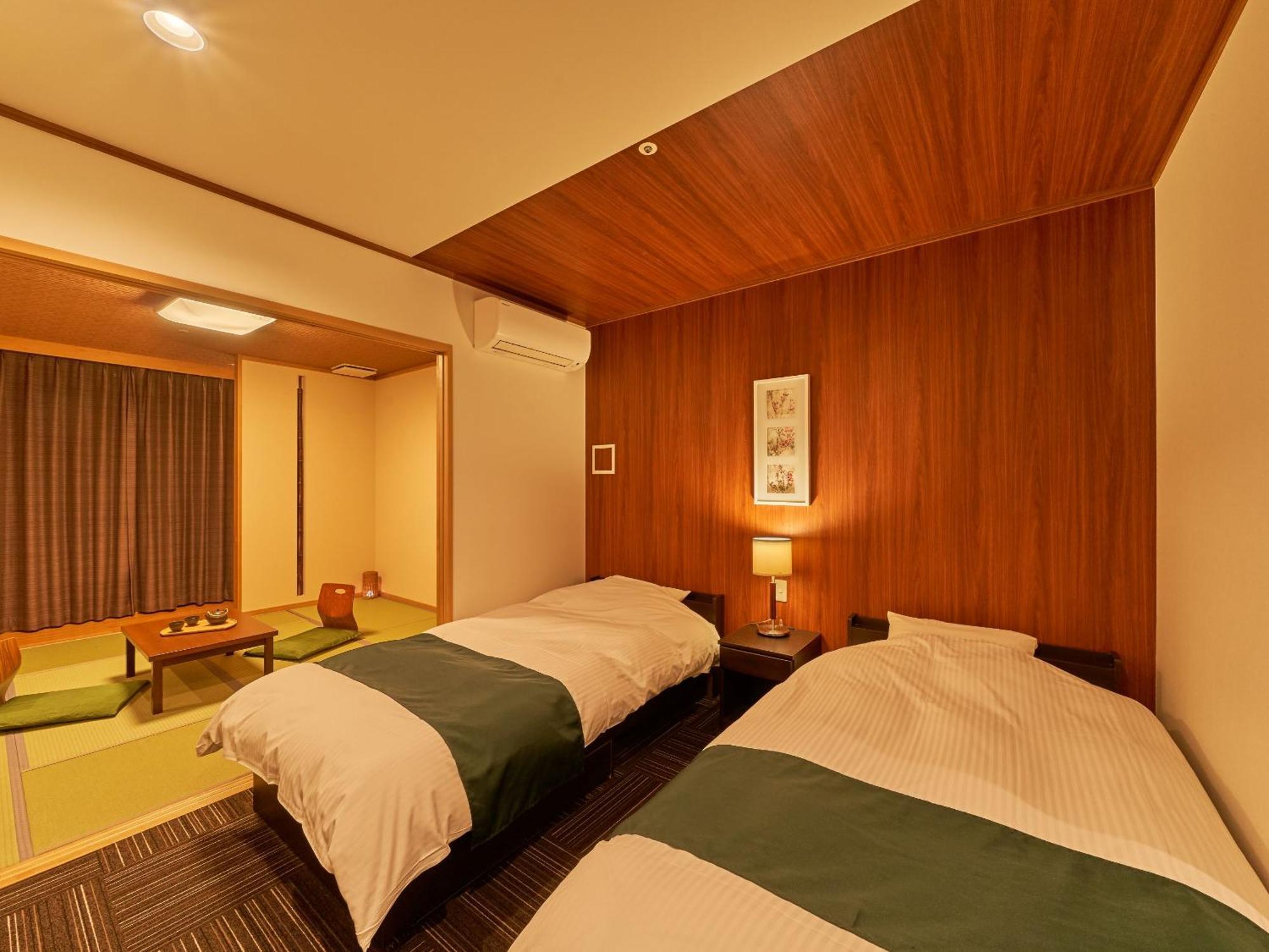 Ooedo Onsen Monogatari Ureshinokan Hotel ภายนอก รูปภาพ