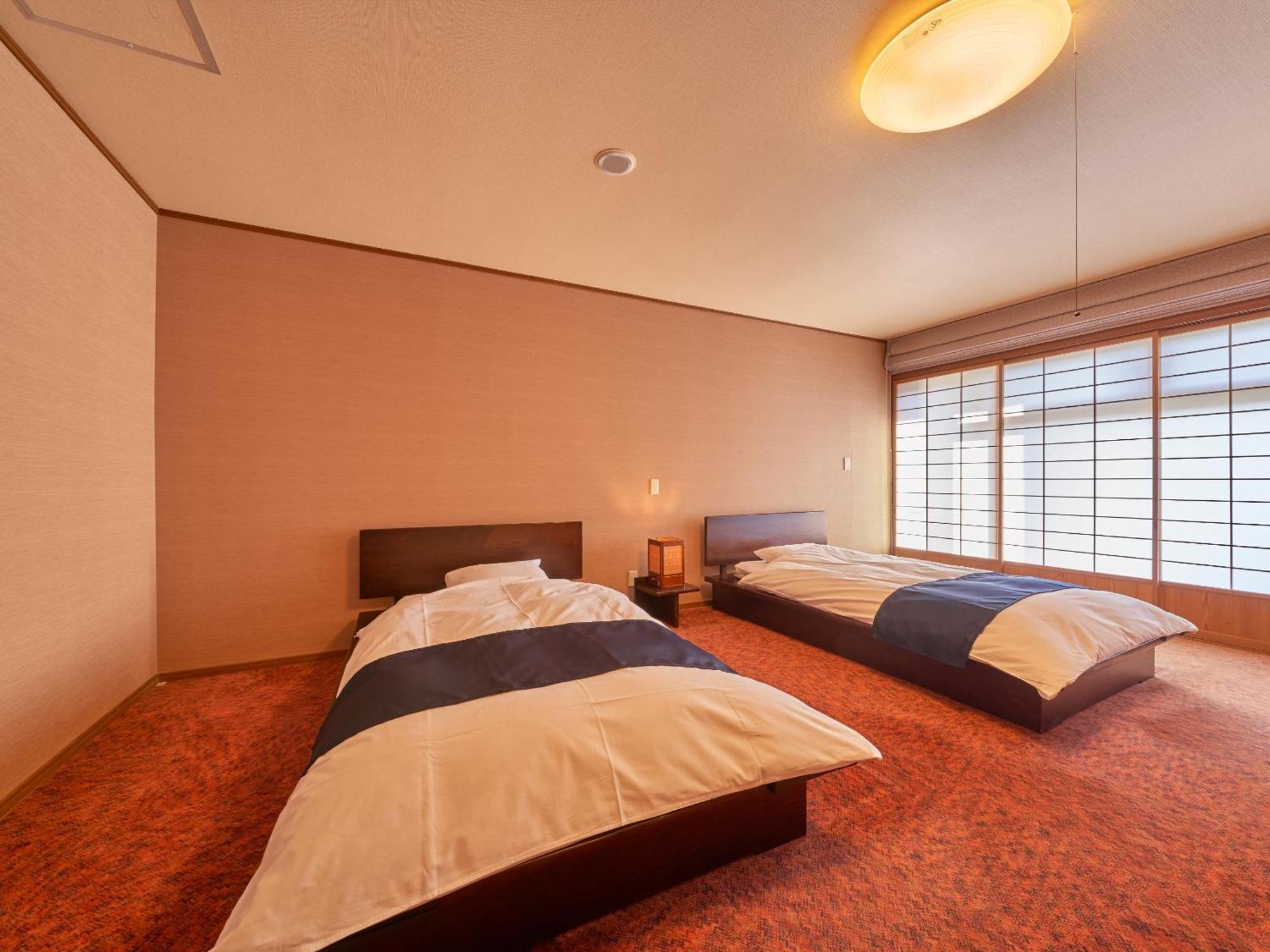 Ooedo Onsen Monogatari Ureshinokan Hotel ภายนอก รูปภาพ