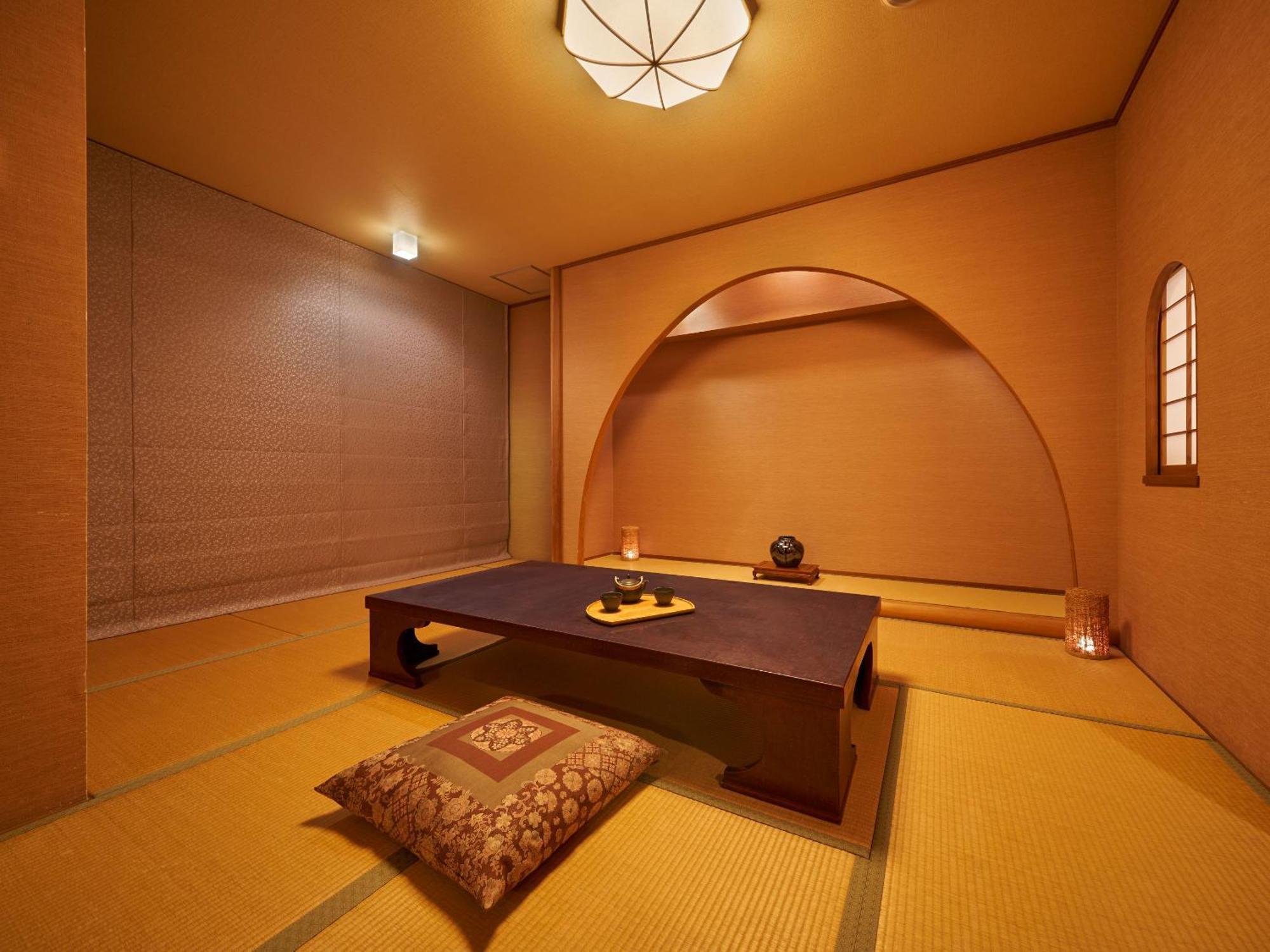 Ooedo Onsen Monogatari Ureshinokan ภายนอก รูปภาพ