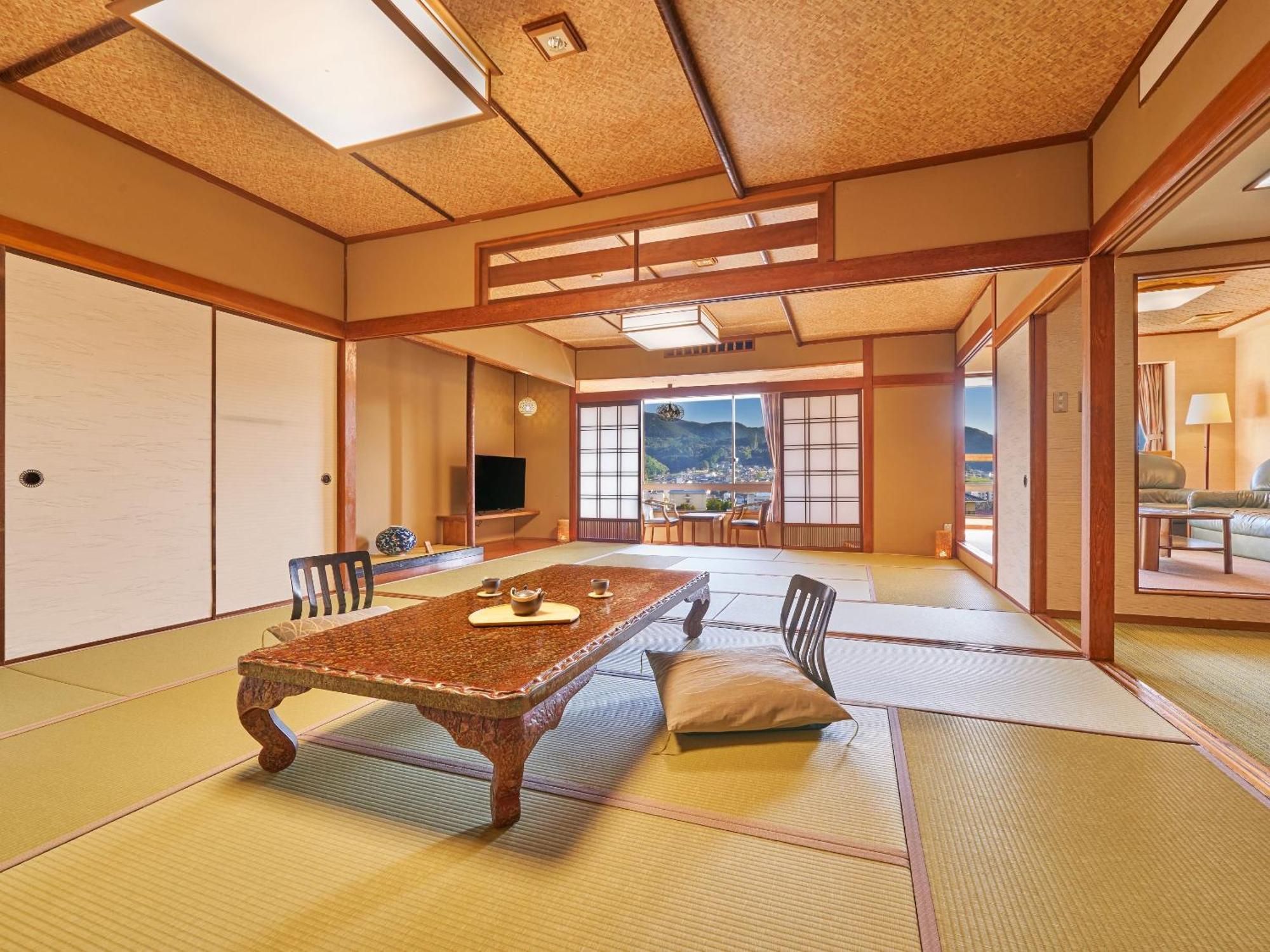 Ooedo Onsen Monogatari Ureshinokan Hotel ห้อง รูปภาพ